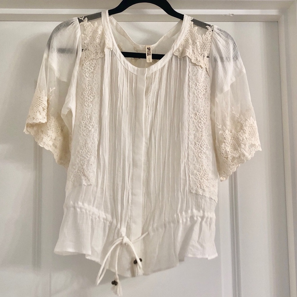 Trade for @lomichellefritz Spell And The Gypsy Savannah Blouse
